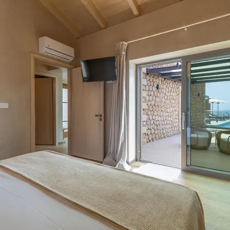 Villa Zeus Luxury - Ermis