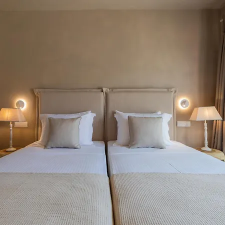 فيلة Zeus Luxury - Ermis Klísmata