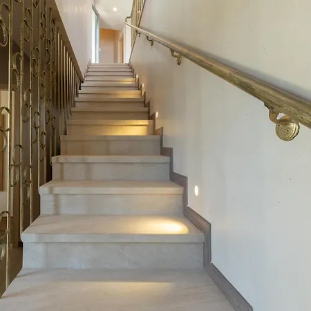 Zeus Luxury - Ermis *